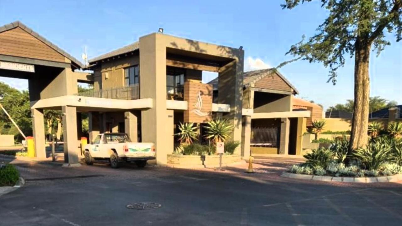 Caza Blanca Apartments بوكسبرغ المظهر الخارجي الصورة
